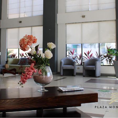 Hotel Plaza Monte Carlo Guayaquil Exterior photo