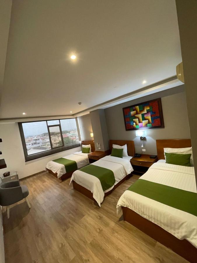 Hotel Plaza Monte Carlo Guayaquil Exterior photo