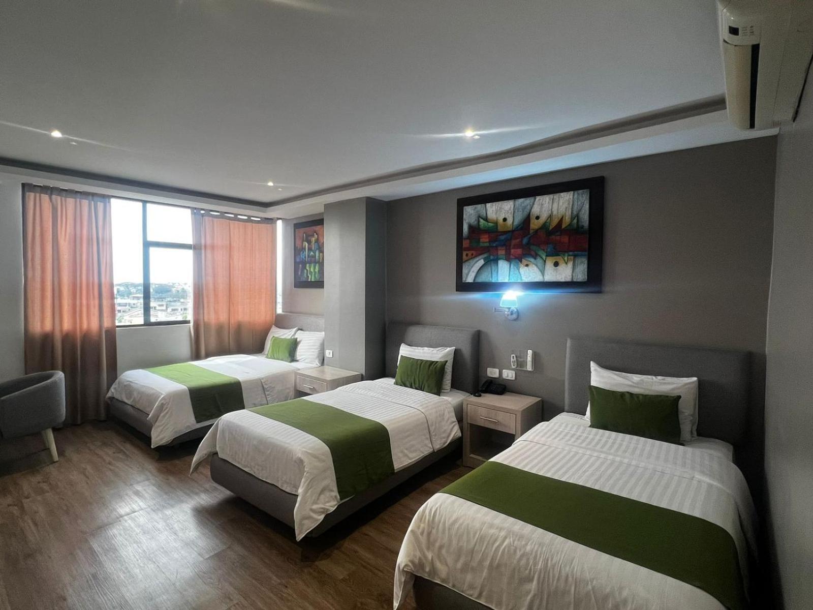 Hotel Plaza Monte Carlo Guayaquil Exterior photo
